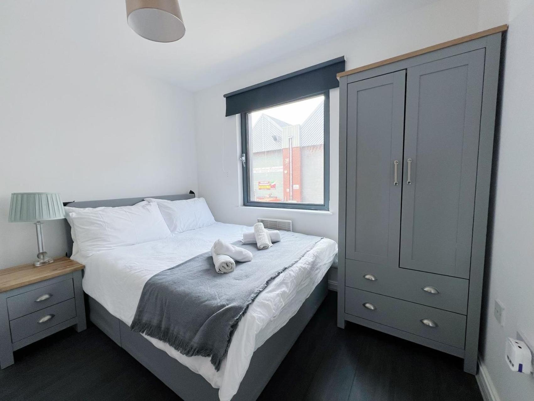 Comfort Seaside Two-Bedroom Apt Swansea Buitenkant foto