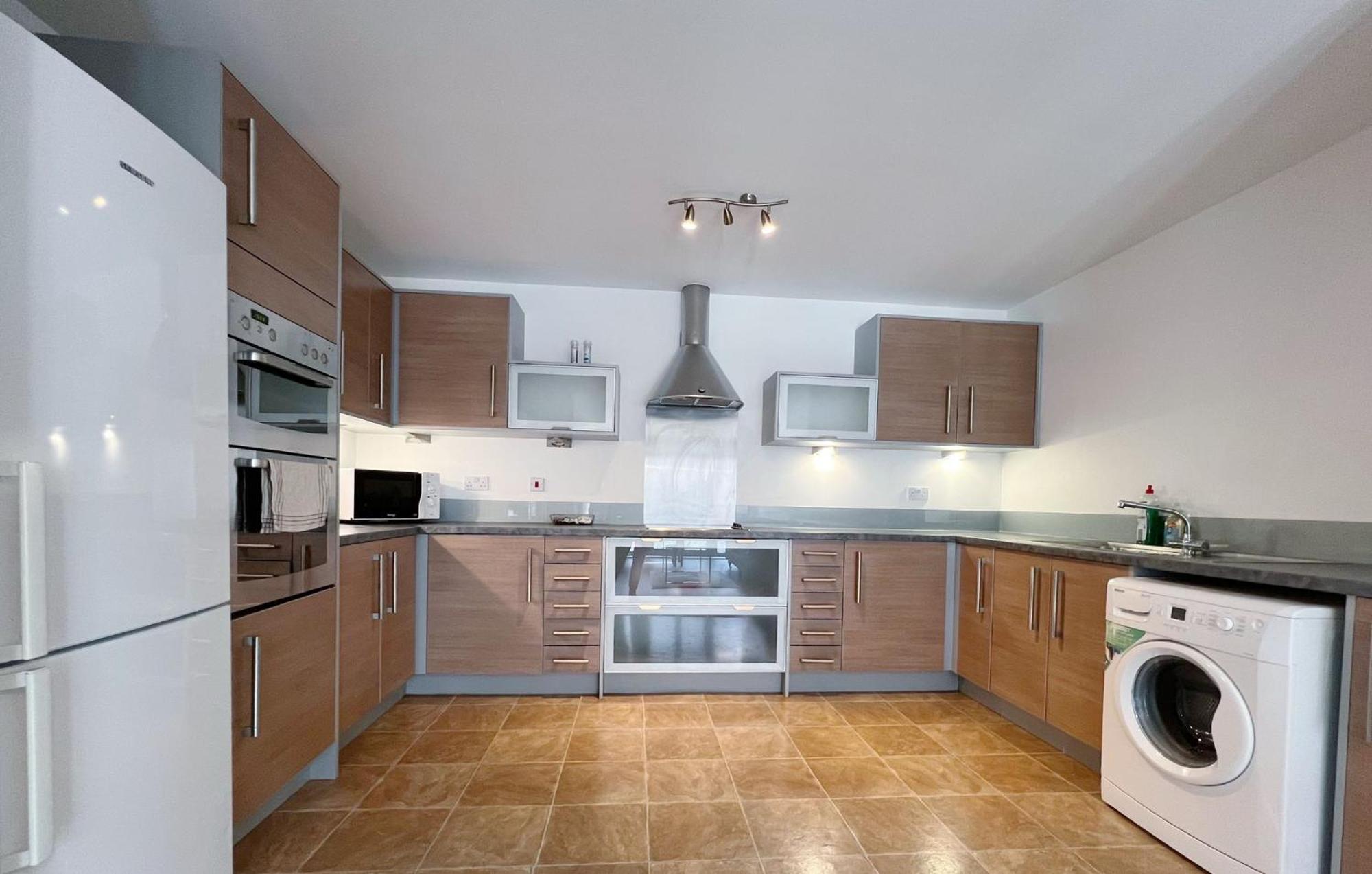 Comfort Seaside Two-Bedroom Apt Swansea Buitenkant foto